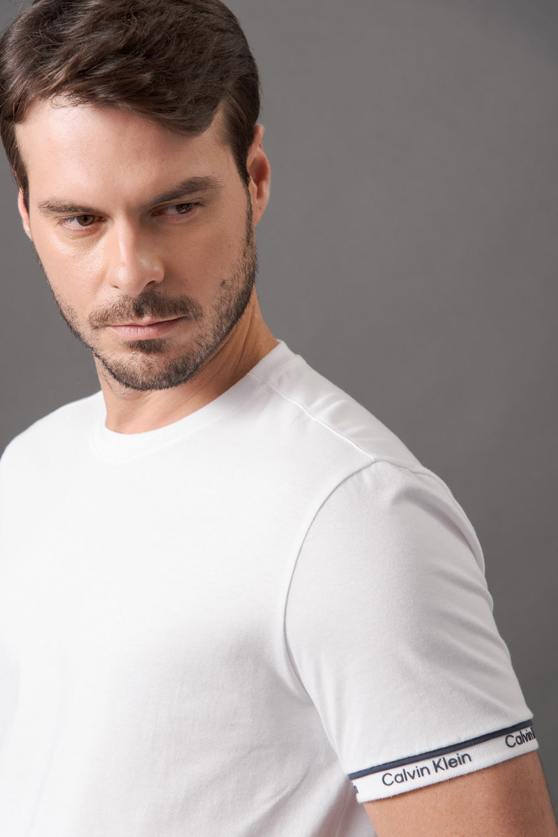 CAMISETA CALVIN KLEIN PUNHO LOGO