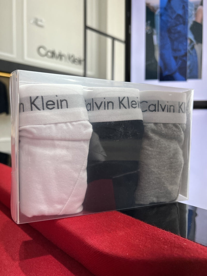 Cueca Calvin Klein Boxer Kit com 3 Peças Masculino Preto / Branco e Cinza