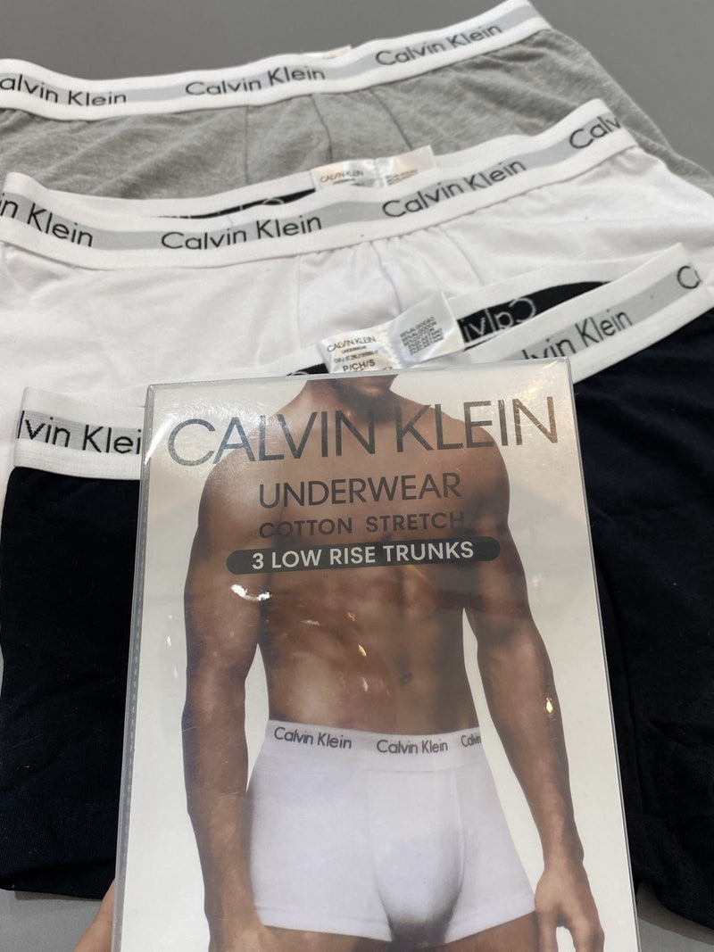 Cueca Calvin Klein Boxer Kit com 3 Peças Masculino Preto / Branco e Cinza