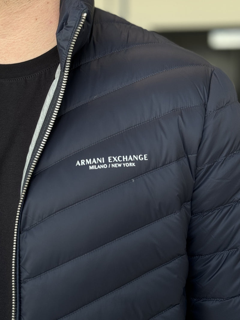 Jaqueta Armani Exchange Matelassê com Logo Masculino