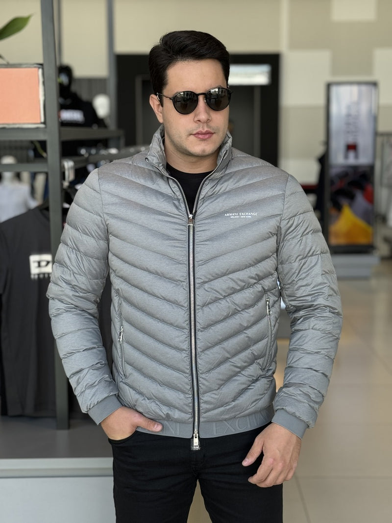 Jaqueta Armani Exchange Matelassê com Logo Masculino